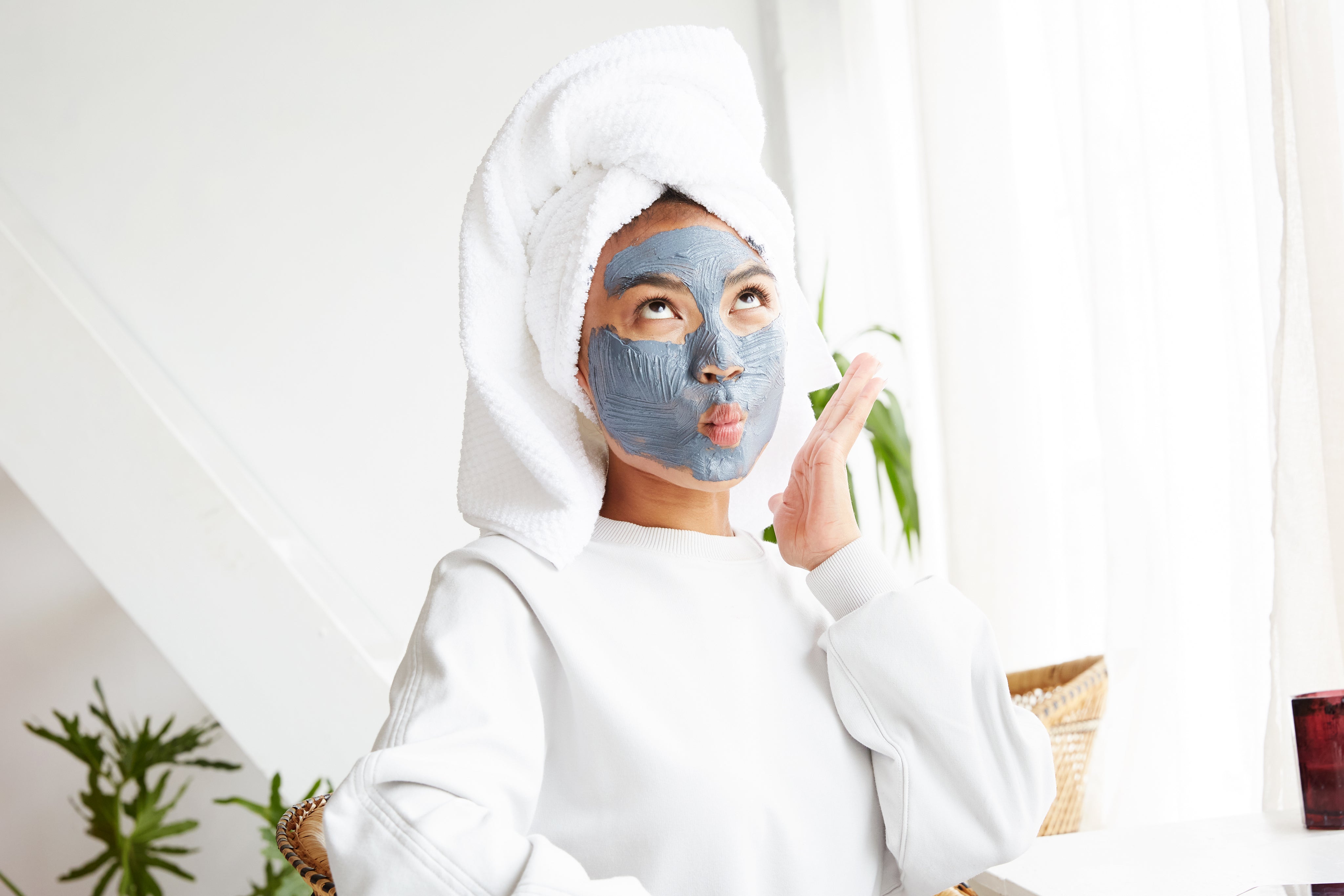 making-funny-faces-during-skincare-routine