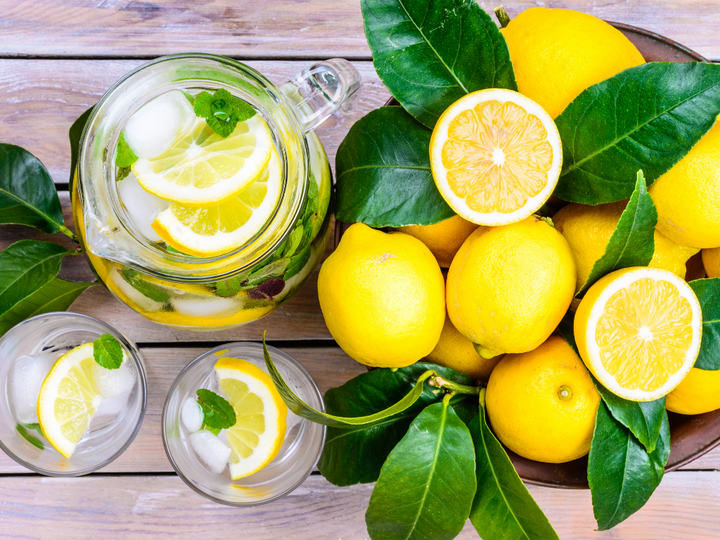 Importance drinking of Lemon water